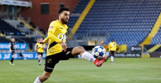 北京国安迅 北京国安迅