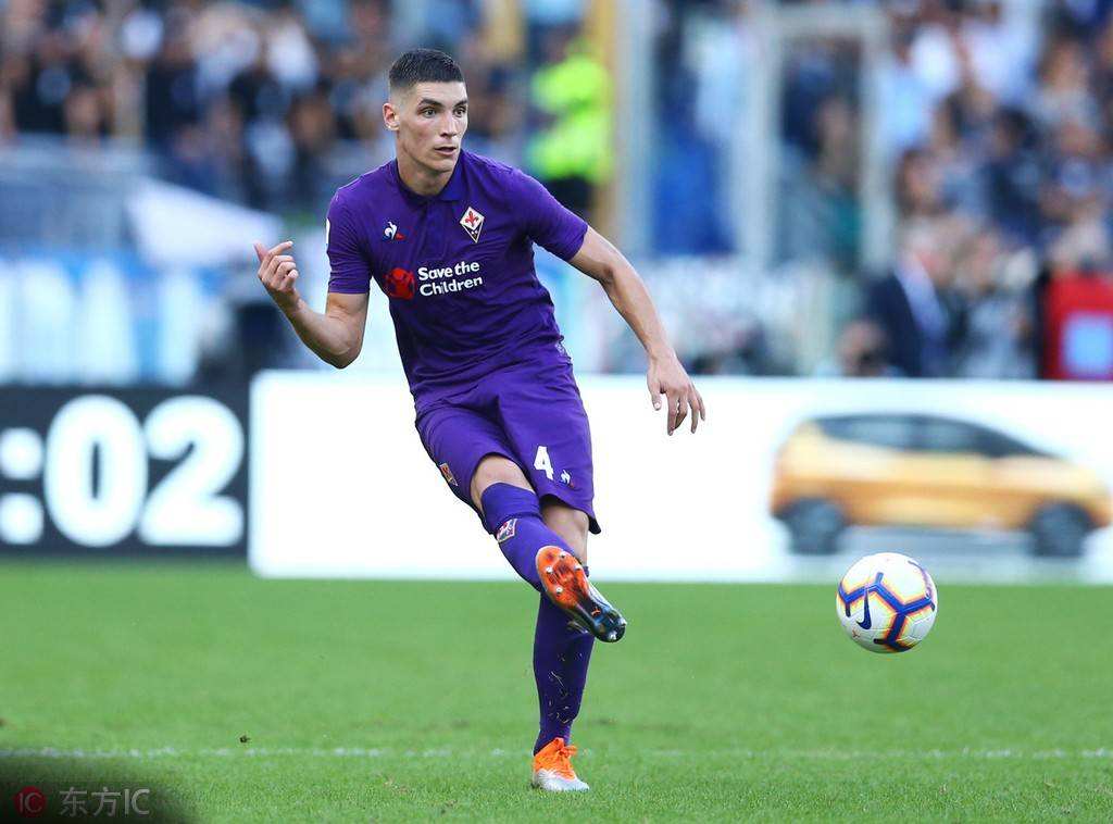 神和坚持不 神和坚持不